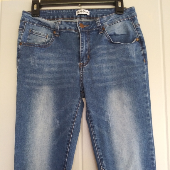 Salvaje Denim - Picture 1 of 4